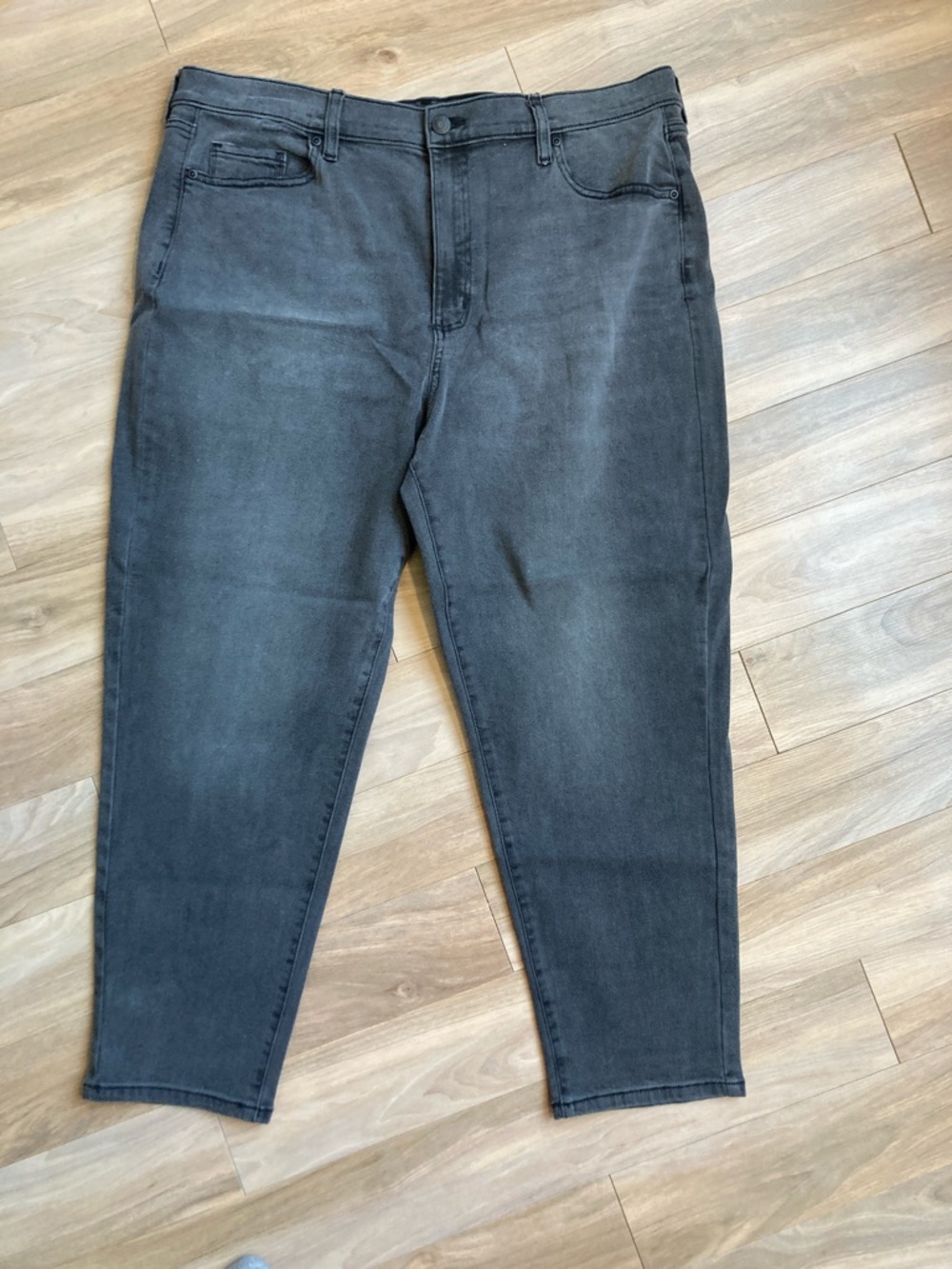 Sonoma Mom jean high rise tapered leg retro jean size 16 R casual neutral